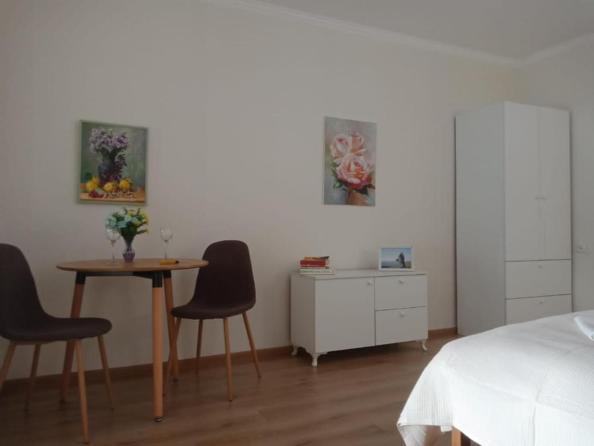 Kacharava Apartments ティビリシ エクステリア 写真