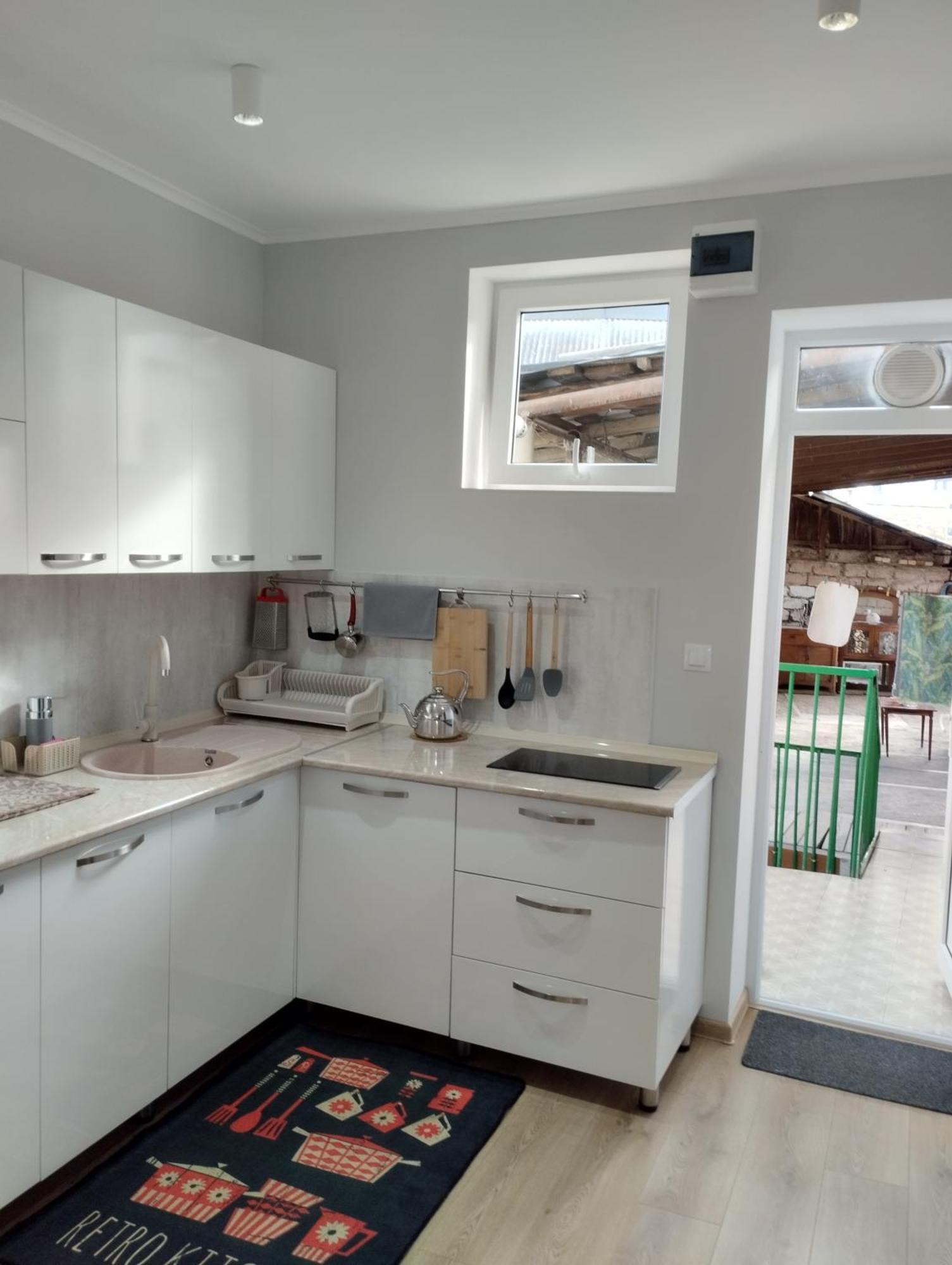 Kacharava Apartments ティビリシ 部屋 写真